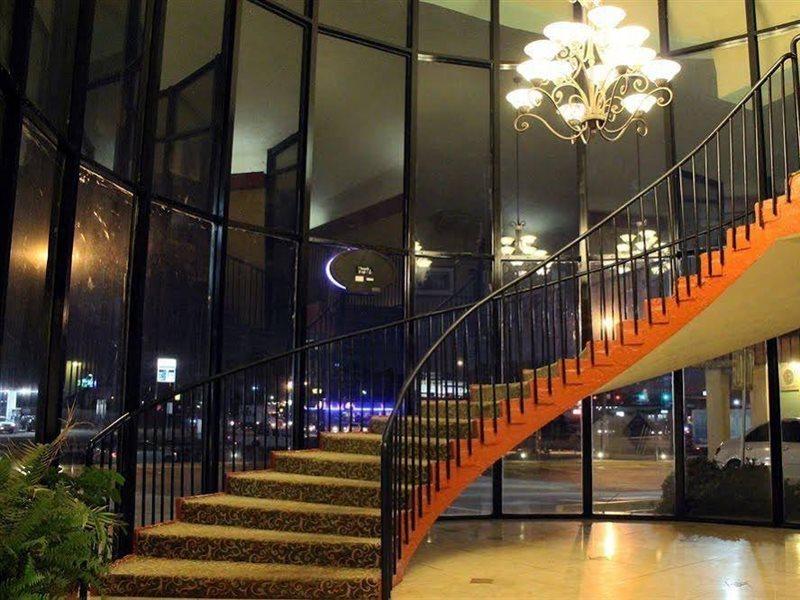 Rose City Inn & Suites Tyler Bagian luar foto