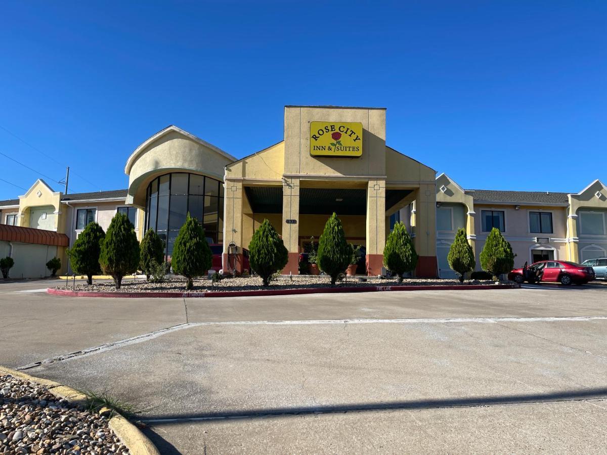 Rose City Inn & Suites Tyler Bagian luar foto