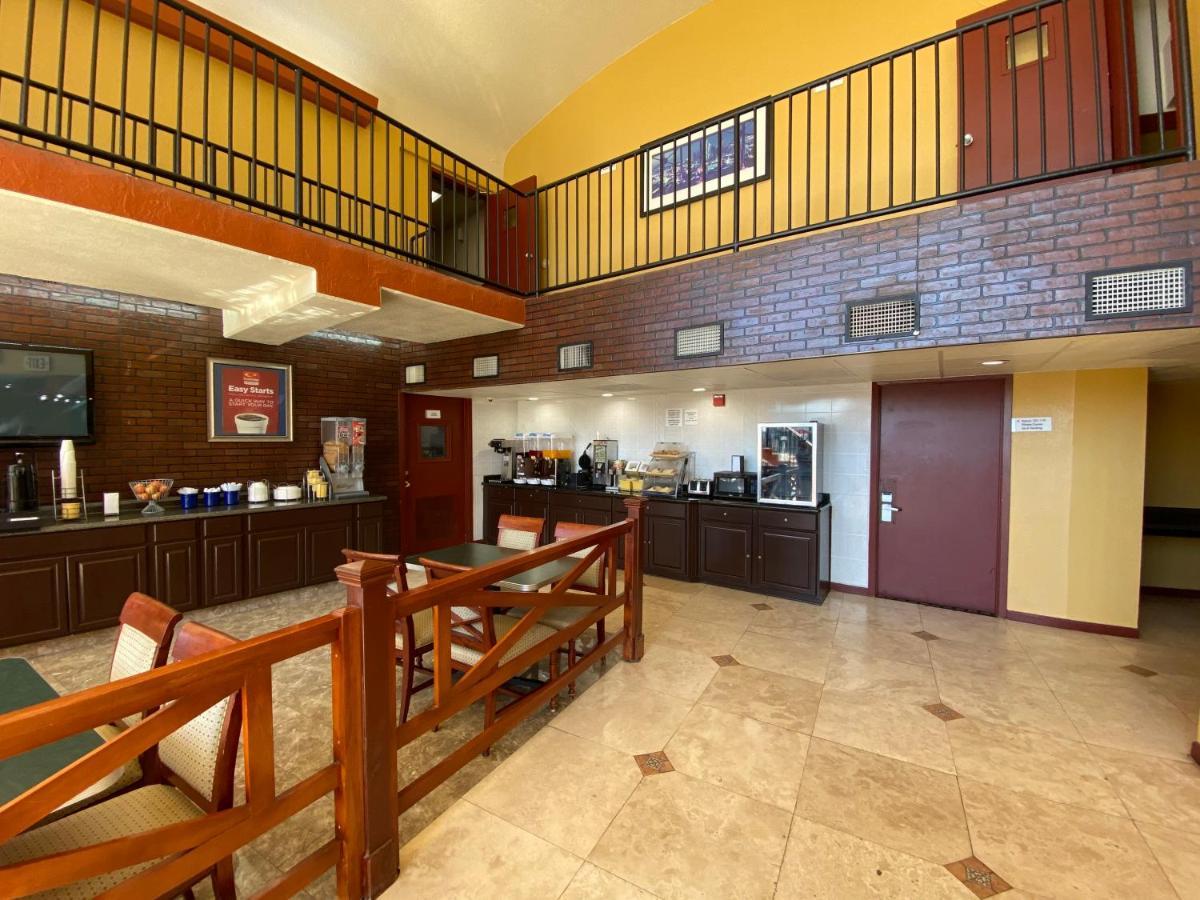 Rose City Inn & Suites Tyler Bagian luar foto